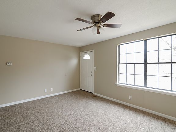 4th image of 515 Aspen Dr