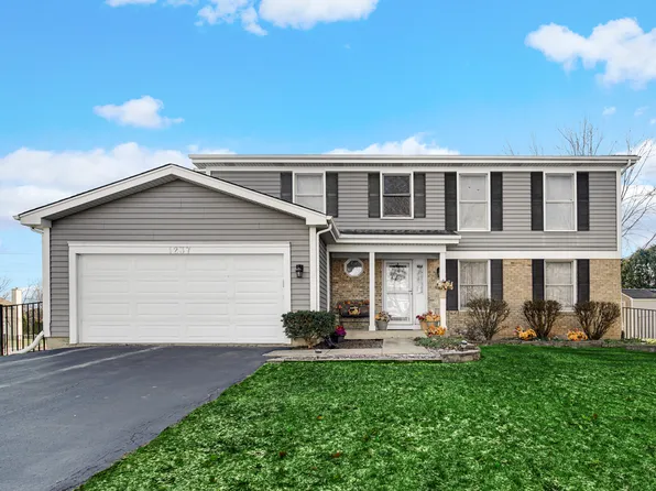 1237 Thrun Dr, Batavia, IL 60510