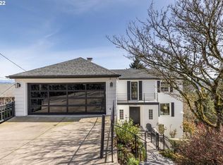 6442 SW Parkhill Dr, Portland, OR