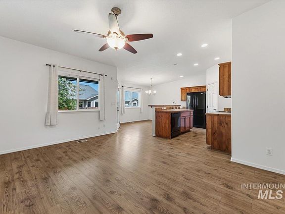 5th image of 4704 Gala Ave