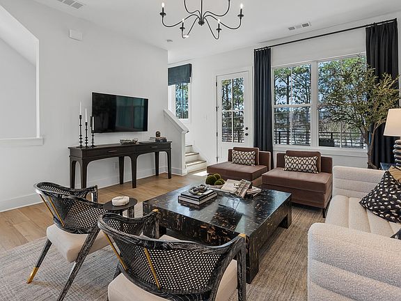 3rd image of 667 Belletrace Cir Unit 127