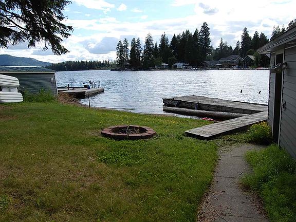 3rd image of 332 Bayview Blvd