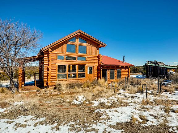 2nd image of 208 Camino Los Abuelos