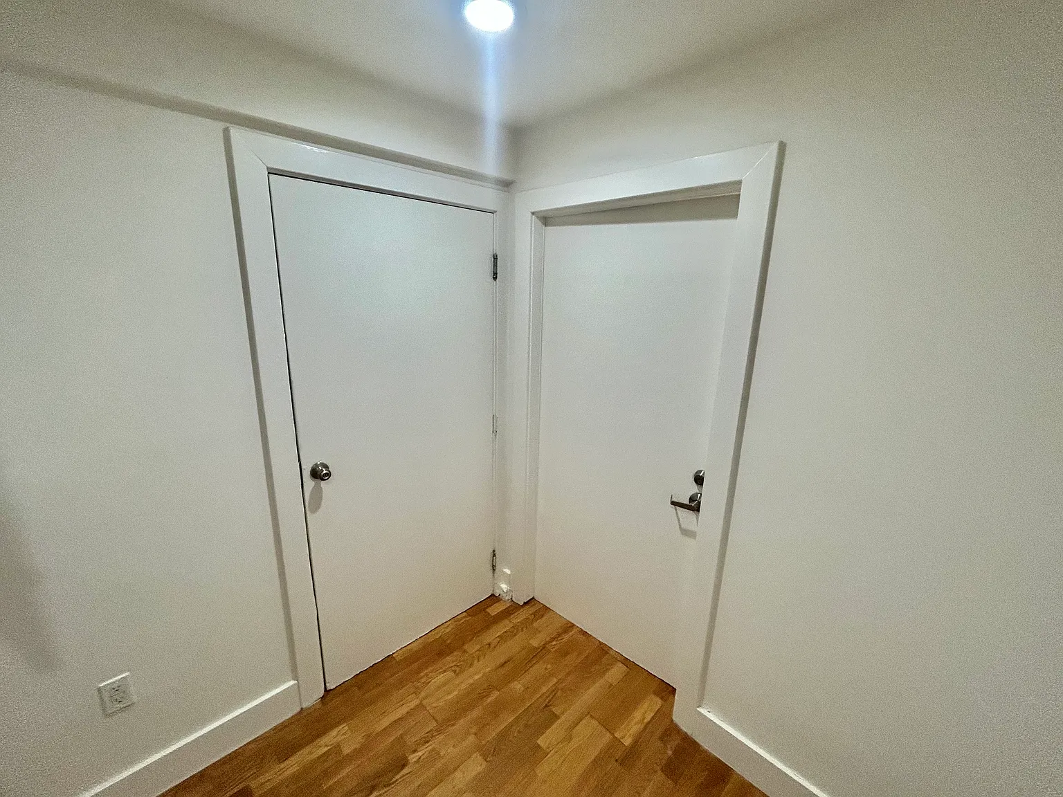 1379 Revere Ave — Photo 2