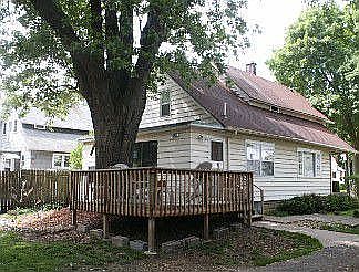 Rear View with Deck