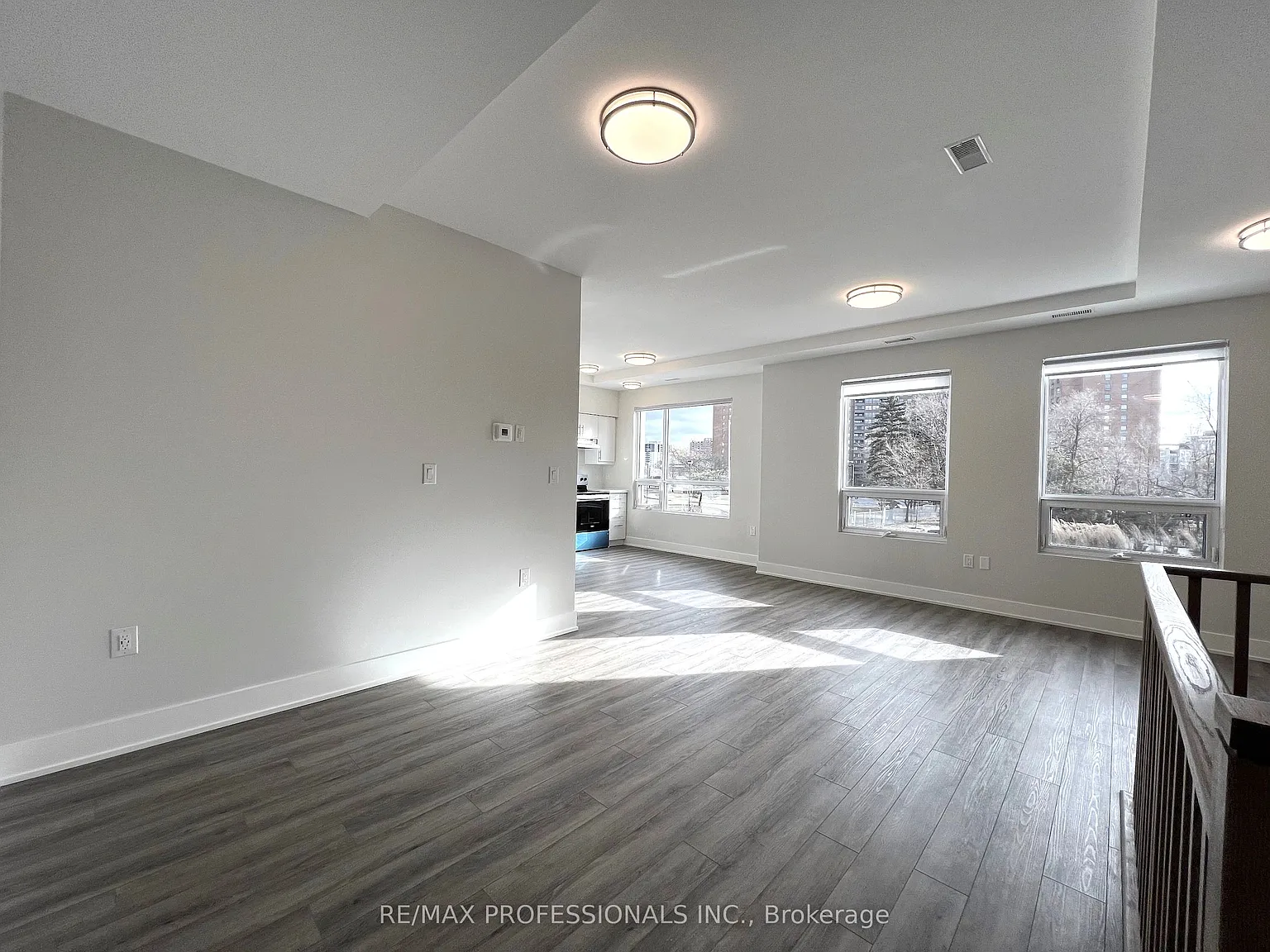 3 bed, $3,795 — Photo 4