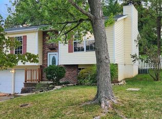 2010 Westbourne Way, Fenton, MO 63026