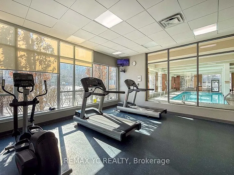 35 Hollywood Ave #216 — Photo 21