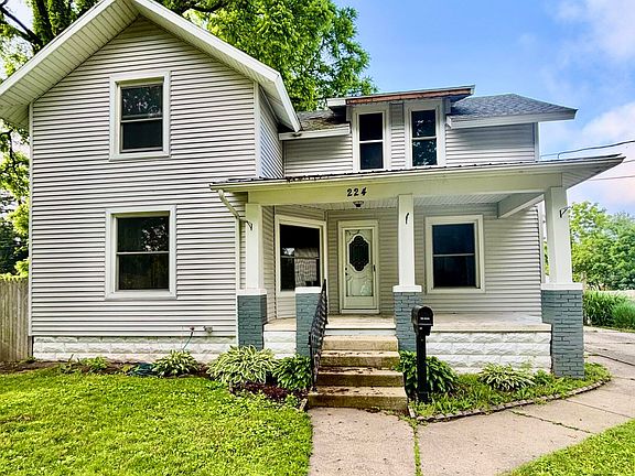 3rd image of 224 State St