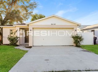 8440 N River Dune St, Tampa, FL 33617
