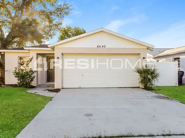 8440 N River Dune St, Tampa, FL 33617