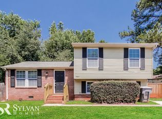 5805 Sunset Chase Ln, Charlotte, NC 28212