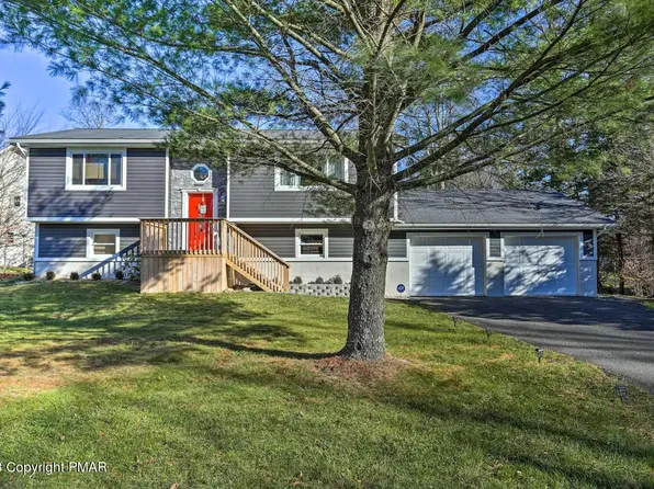 6385 Cherokee Trl, Tobyhanna, PA 18466