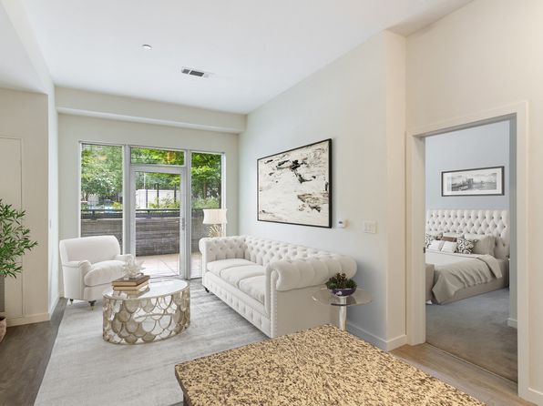 120 Towne St Unit 631