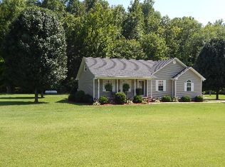 1291 Savannah Hwy, Waynesboro, TN 38485