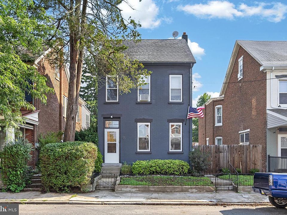 1st image of 15 E 3rd St