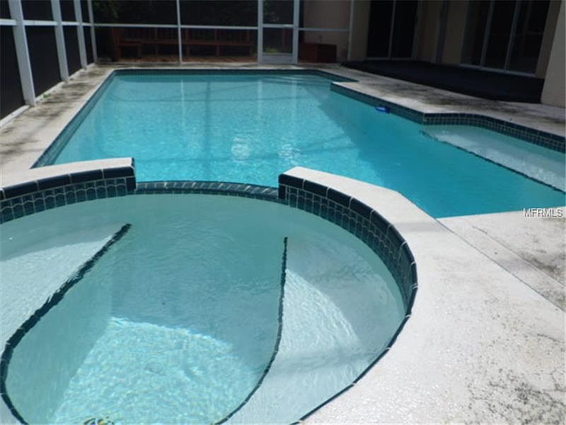 1st image of 837 Palm Cove Dr