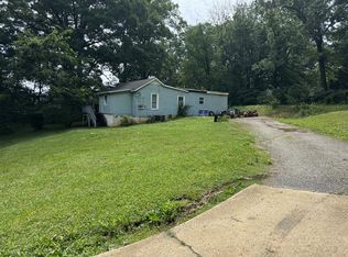 755-761 Salem Rd, Rossville, GA 30741