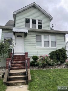 50 5th Ave, Clifton, NJ, 07011