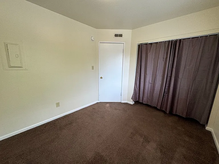 300 E 16th Ave — Photo 18