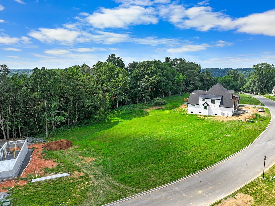 1st image of 842 Shady Bluff Trl Lot 26