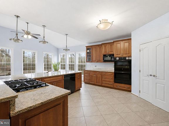 4th image of 15049 Rumson Pl