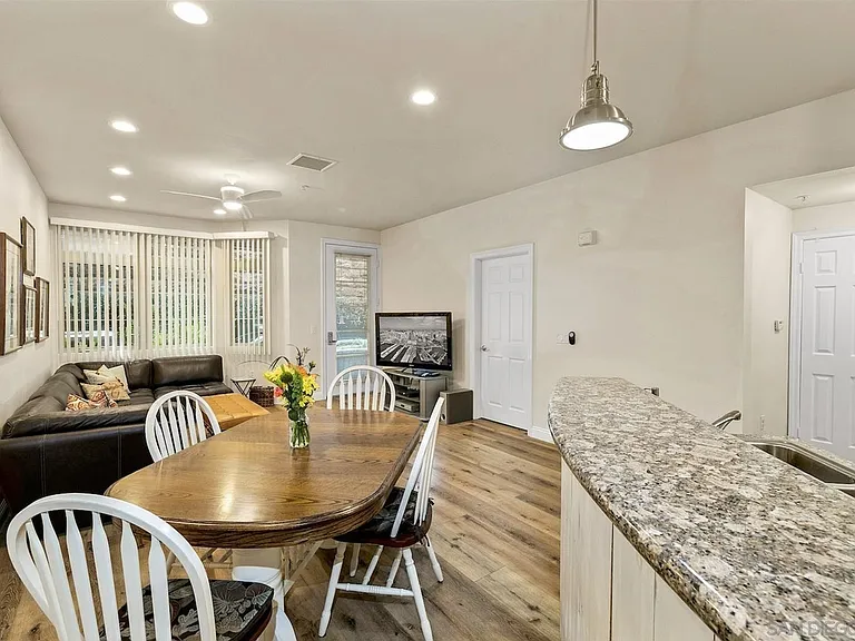 1480 Broadway #2213 — Photo 7