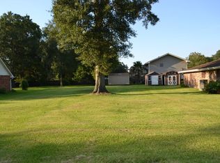17 W Heather Dr, Luling, LA 70070