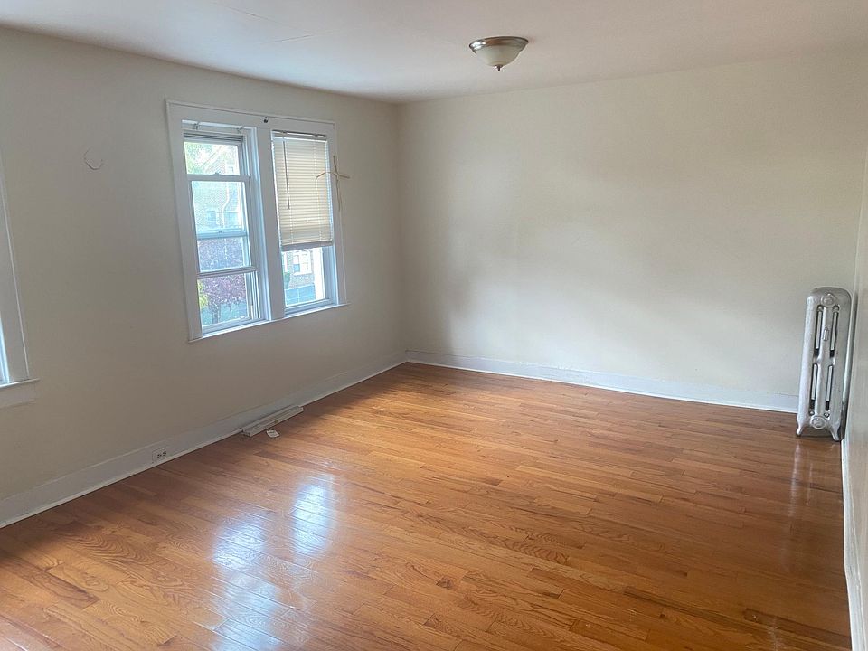 1st image of 11326 207th St