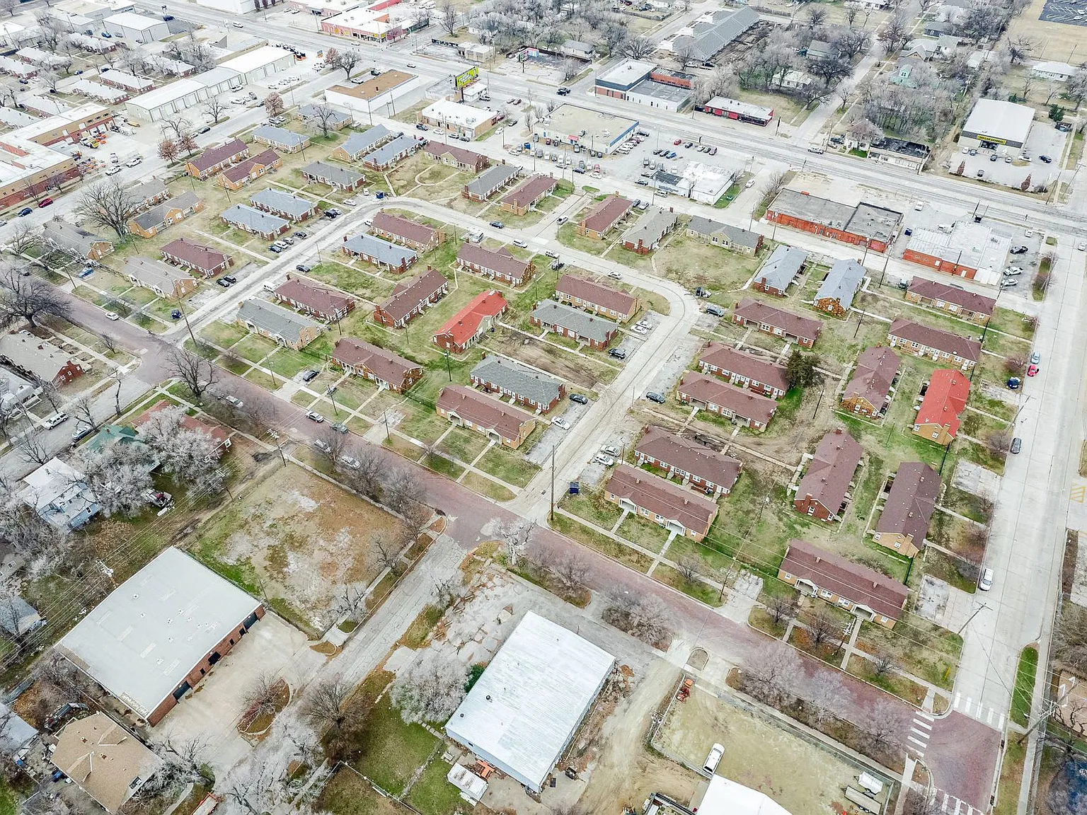 Central Park Apartments — Photo 3
