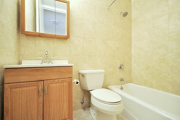 Rented by Compass | media 36