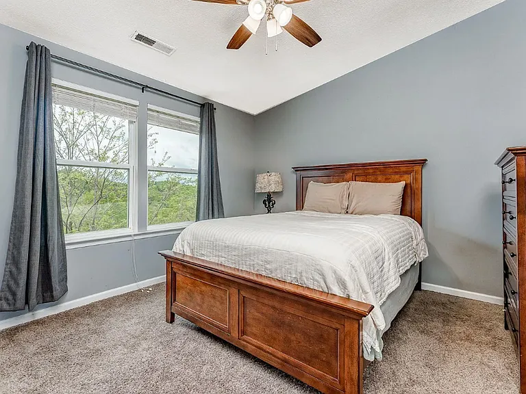 199 Birds Eye View Dr — Photo 2