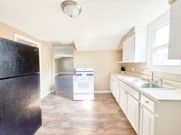 11438 N Saginaw St APT 3