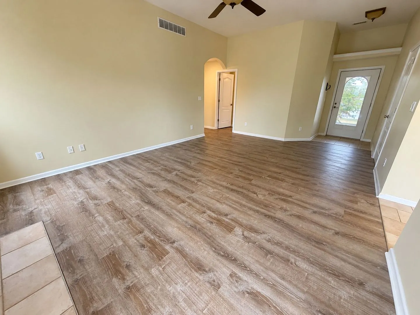 4203 Spring Cress Dr — Photo 4