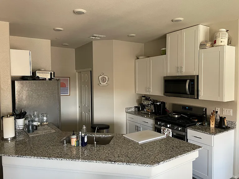7515 Emerald Stars Ave #101 — Photo 2