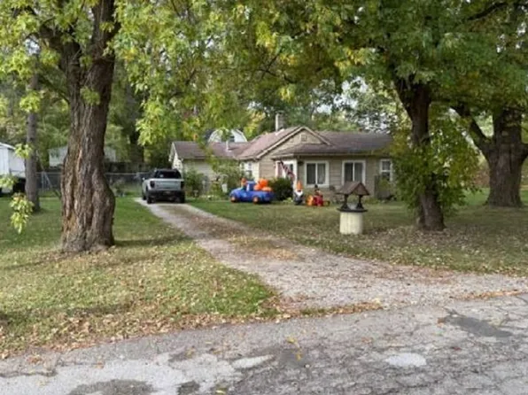 1487 Butler Blvd, Howell, MI 48843