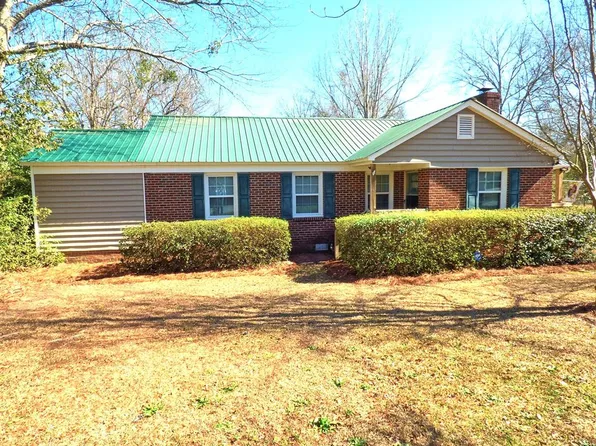 1300 Hasty Rd, Camden, SC 29020