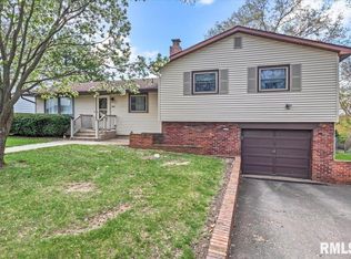 44 Pinto Dr, Springfield, IL 62702