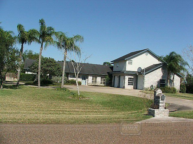 1st image of 119 N Nueces Park Ln