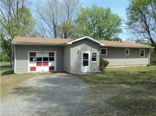 49 Juniper Grove Dr, Cottageville, WV 25239