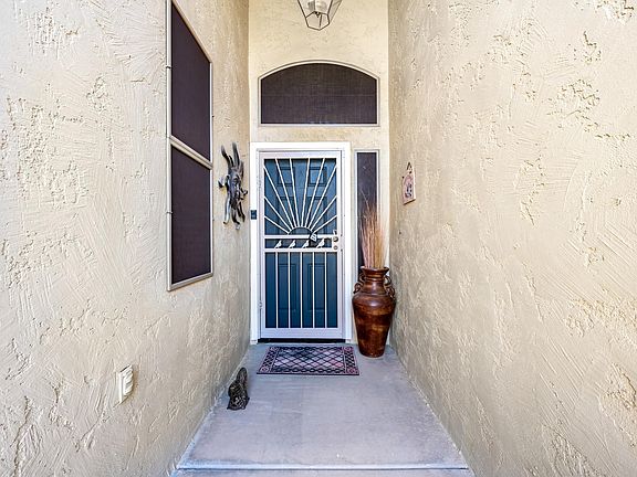 4th image of 17823 N Fiesta Dr