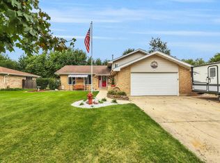 1229 Andrea Dr, New Lenox, IL 60451