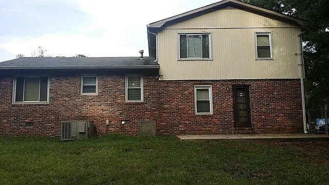 1505 Westminister Dr — Photo 2