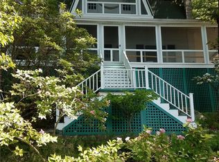 35 Nampaugh Rd, Putnam Valley, NY 10579