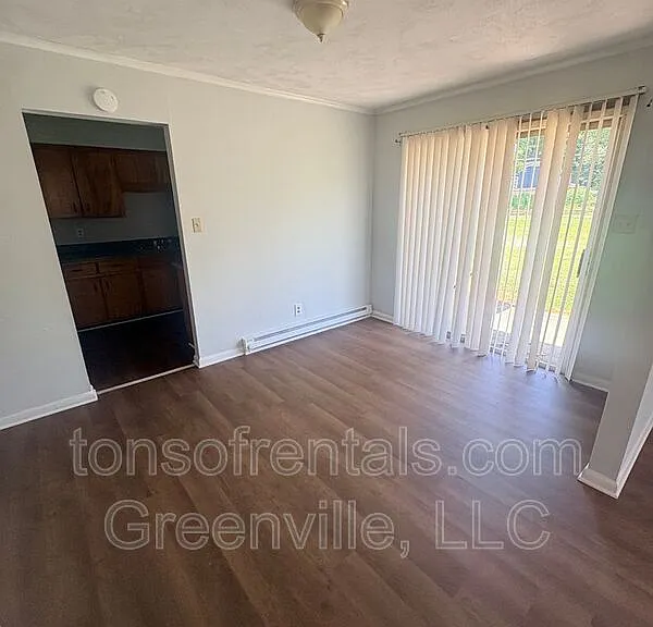 293 Dogwood Club Rd — Photo 3
