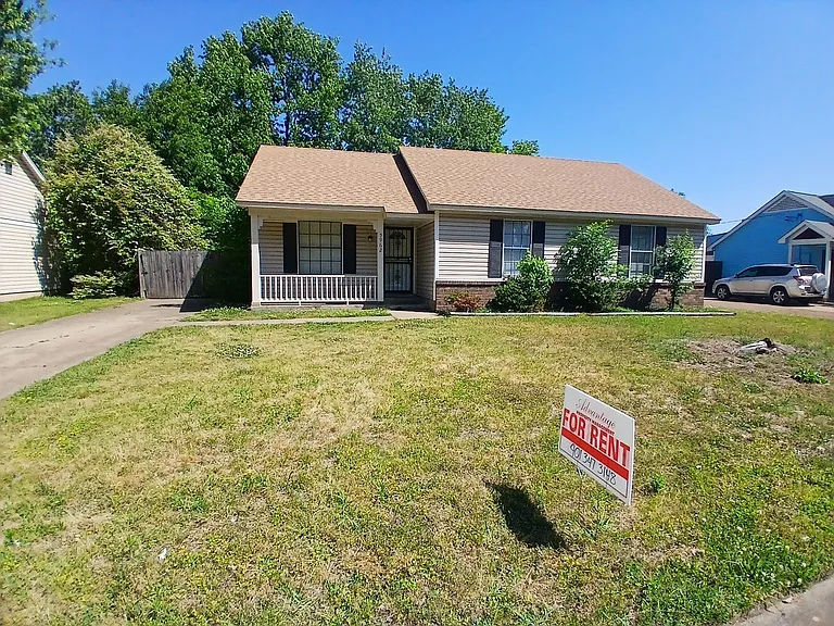 5962 Whisper Valley Dr — Photo 2