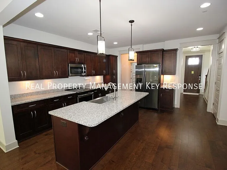 2948 Cherrybark Ct — Photo 4