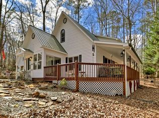 77 Gunite Cir, Ellijay, GA 30540