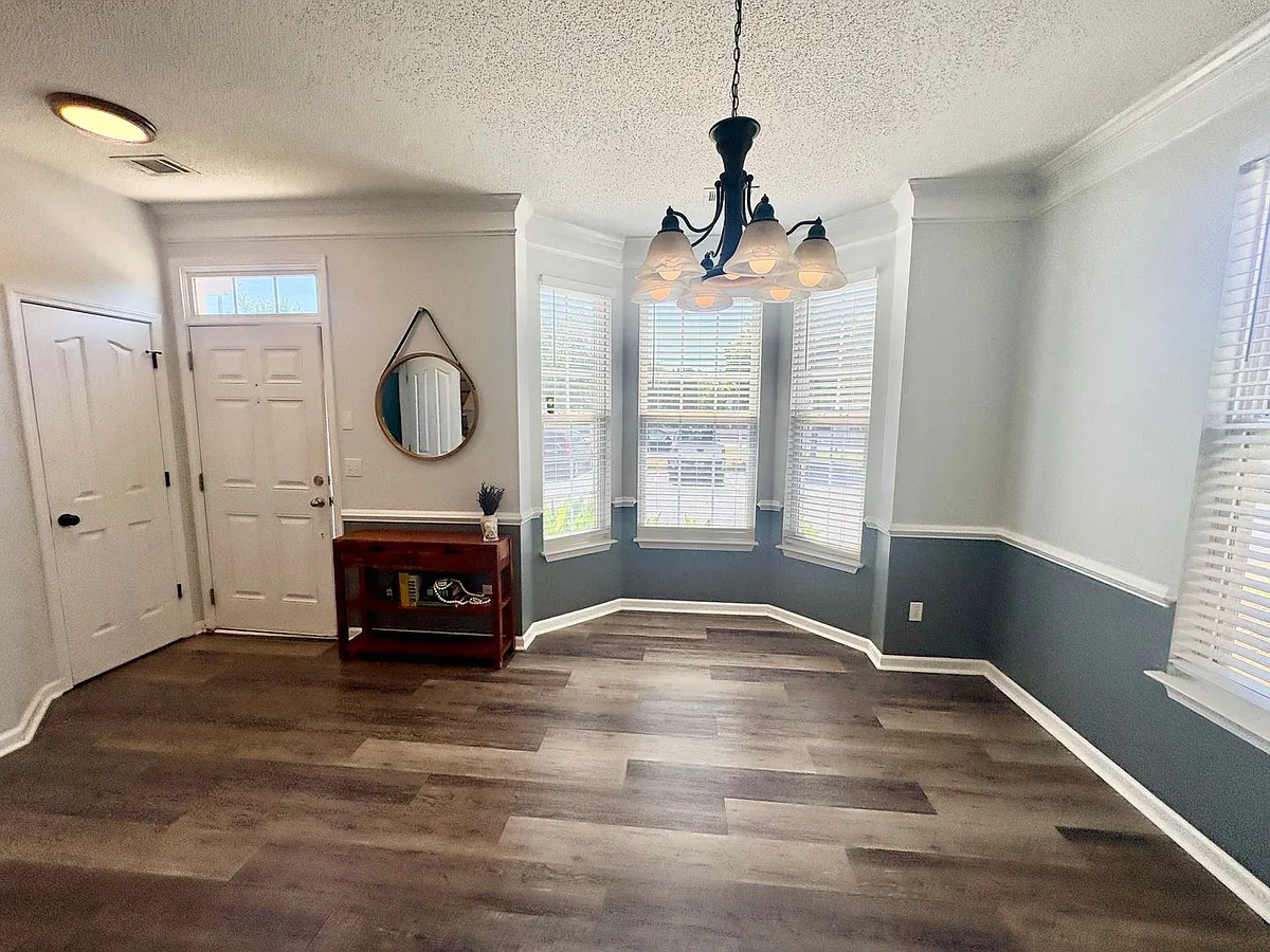 Building Photo - 119 Cirrus Ct