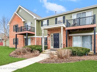 1312 McDowell Rd #201, Naperville, IL 60563